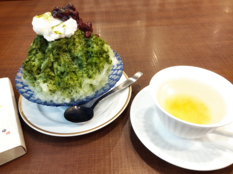 FMq